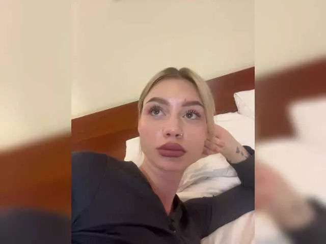 Linaaa from BongaCams is Freechat