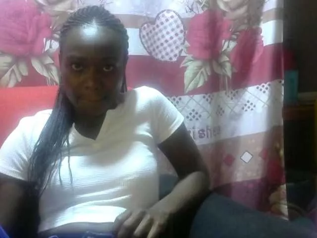 Lorahanna2 from BongaCams is Freechat