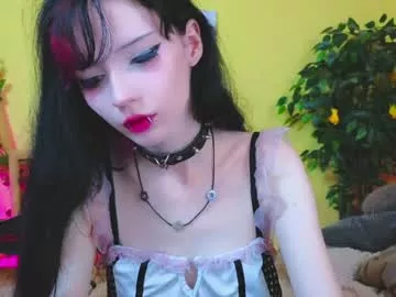 draculaura_ from Chaturbate is Away