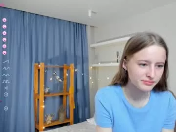 queeniechaplin from Chaturbate is Freechat