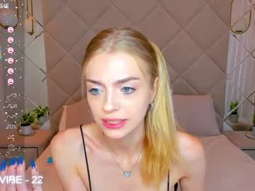 sayl0r_moon from Chaturbate is Freechat